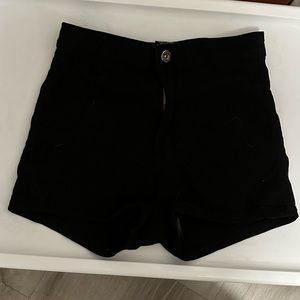 High wasted black shorts